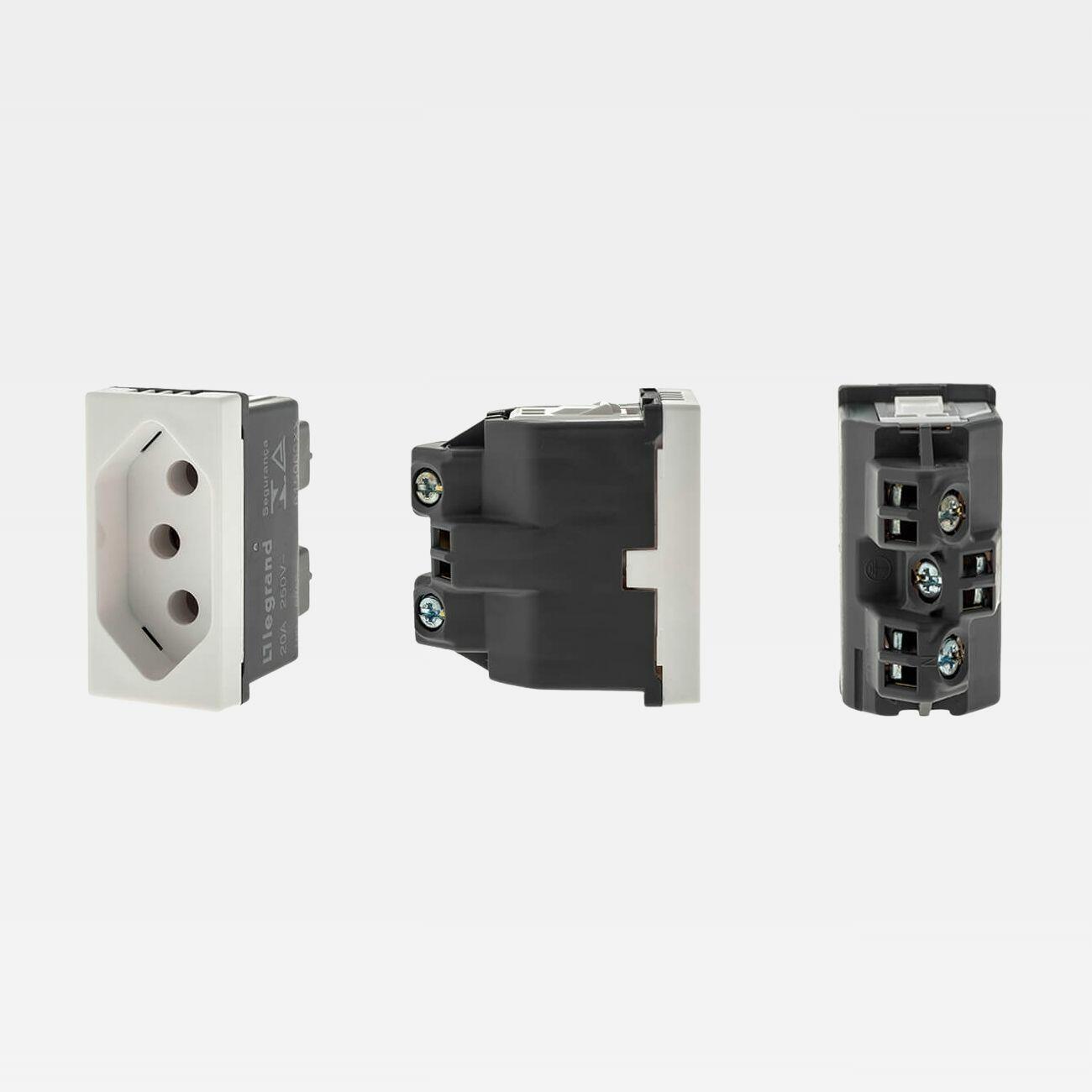 Pial Plus Mais Conjunto Tomada 20A Pial Plus+ 4x2 Legrand - de R$30,86 a R$34,78