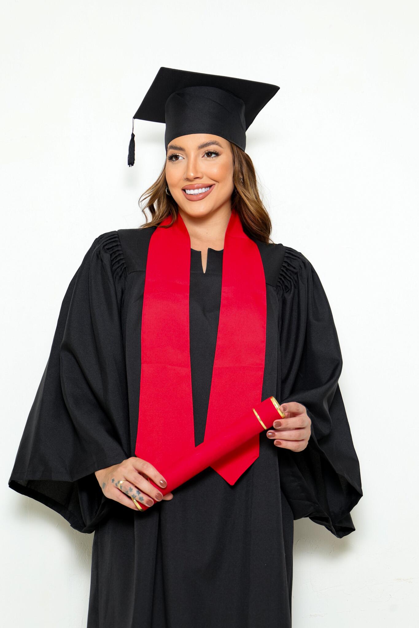 Comprar Beca de Formatura com Faixa Vermelha - a partir de R$159,84
