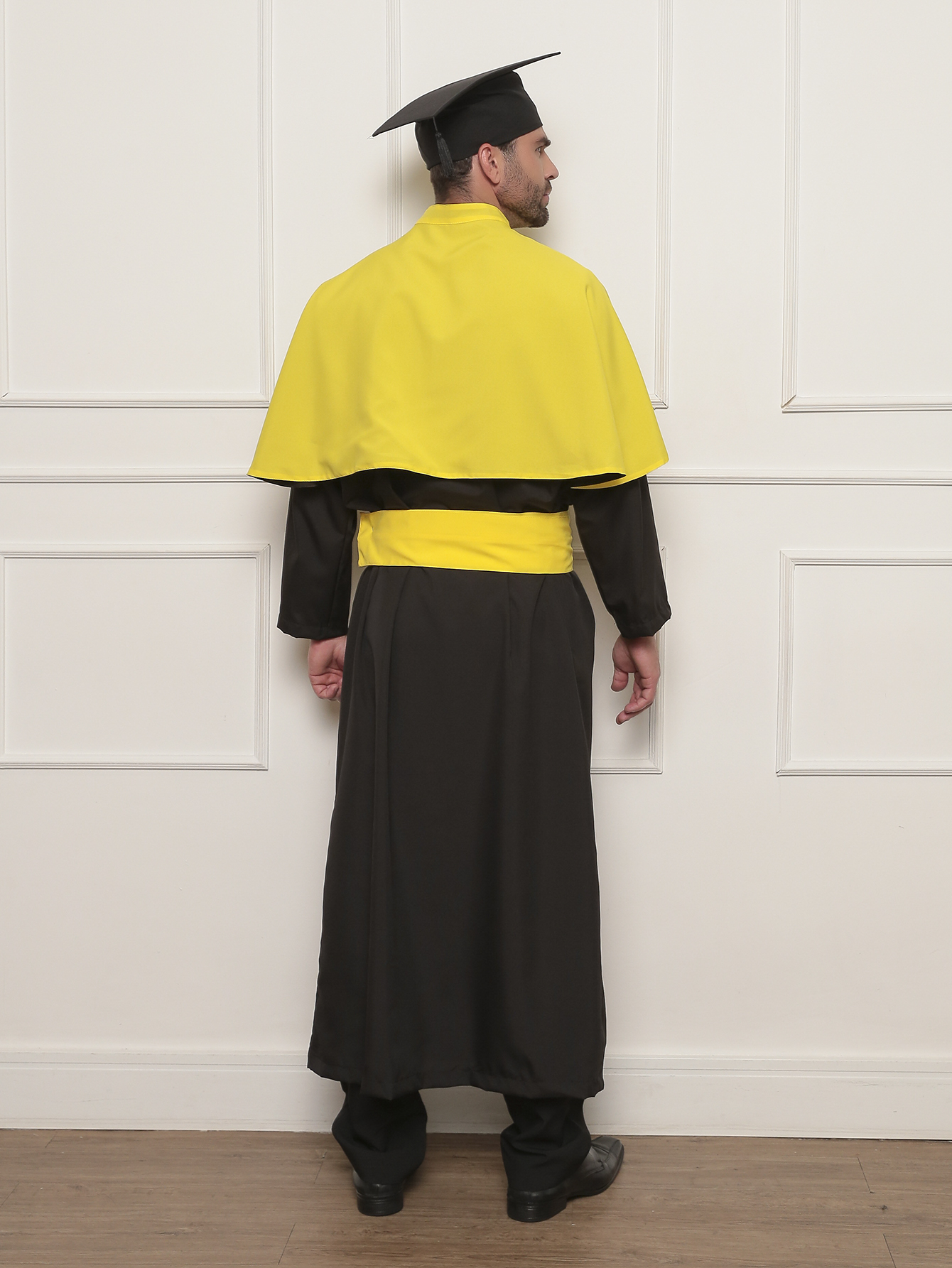 Comprar Beca de Formatura Completa com Pelerine Faixa Amarela - a ...