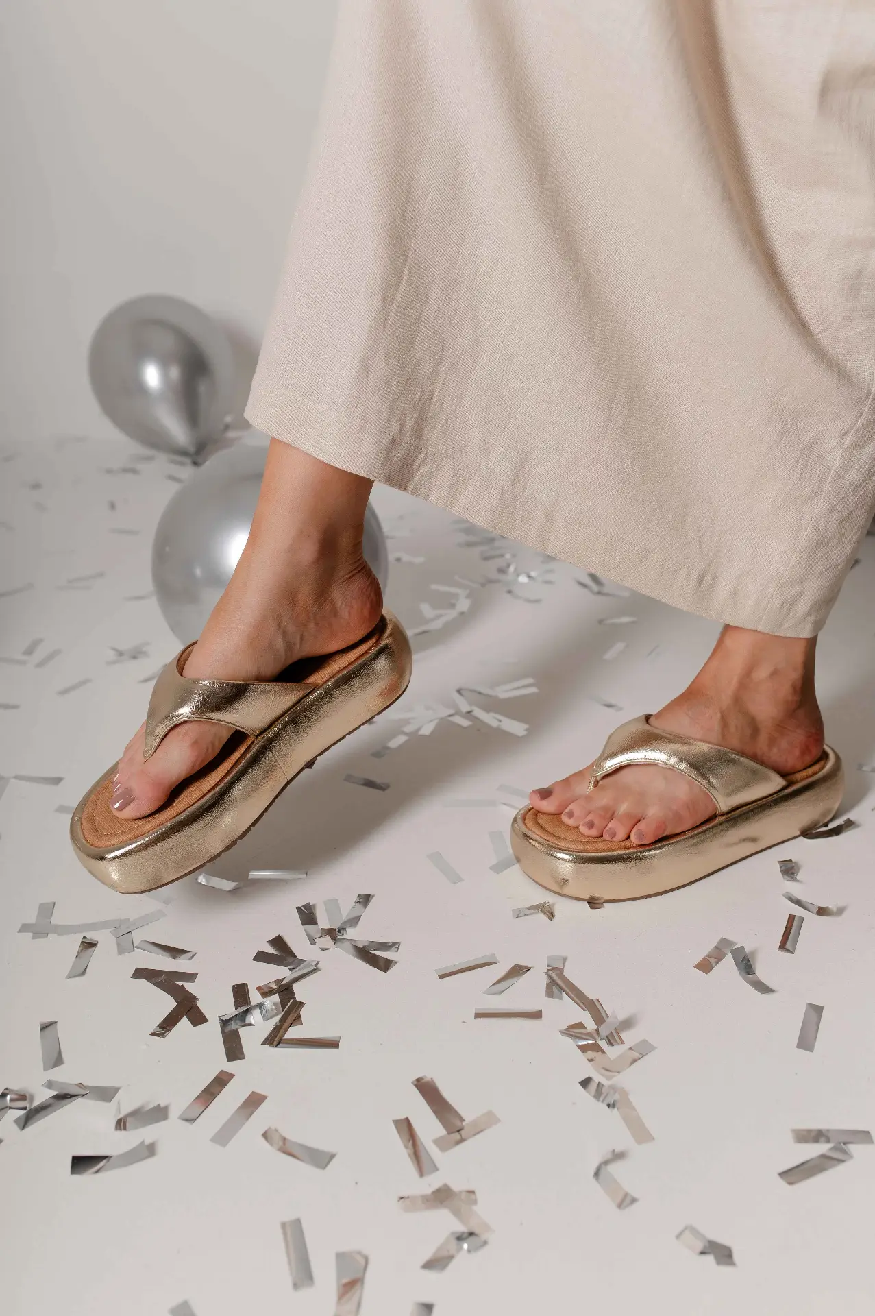 シューズ TLSS LIBERO AURA 627 ESSENCE SE MG Chuteira Adidas Ace 17.3 TF Society Laranja - FutFanatics