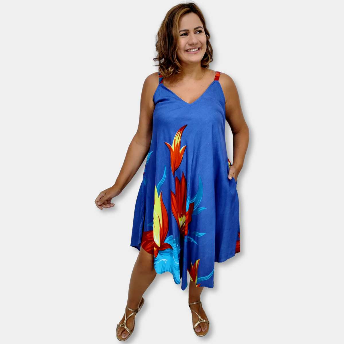 Vestido Curto Trapézio Estampado Tulipa Alça Indiano Viscose