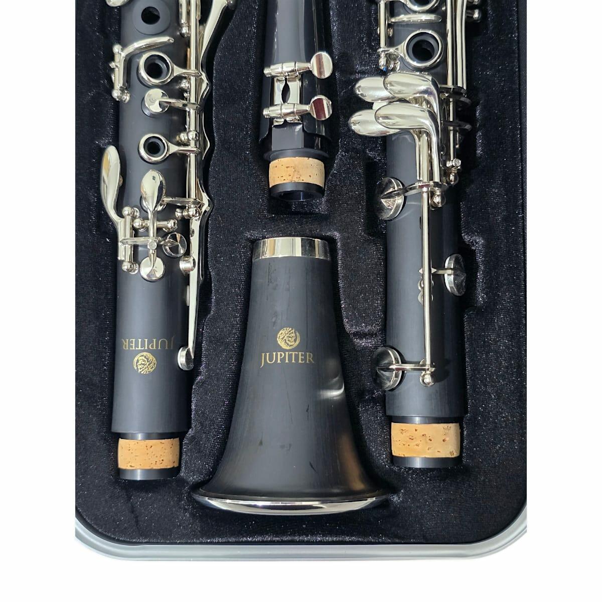 Comprar Clarinete Jupiter Jcl-700na - a partir de R$3.600,49