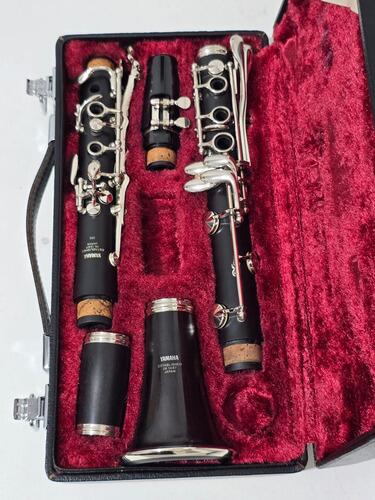 ま*る様 ヤマハ クラリネット YCL-352 Comprar Clarinete Yamaha Ycl 352 Ébano/prata Japão Usado Ref: 876
