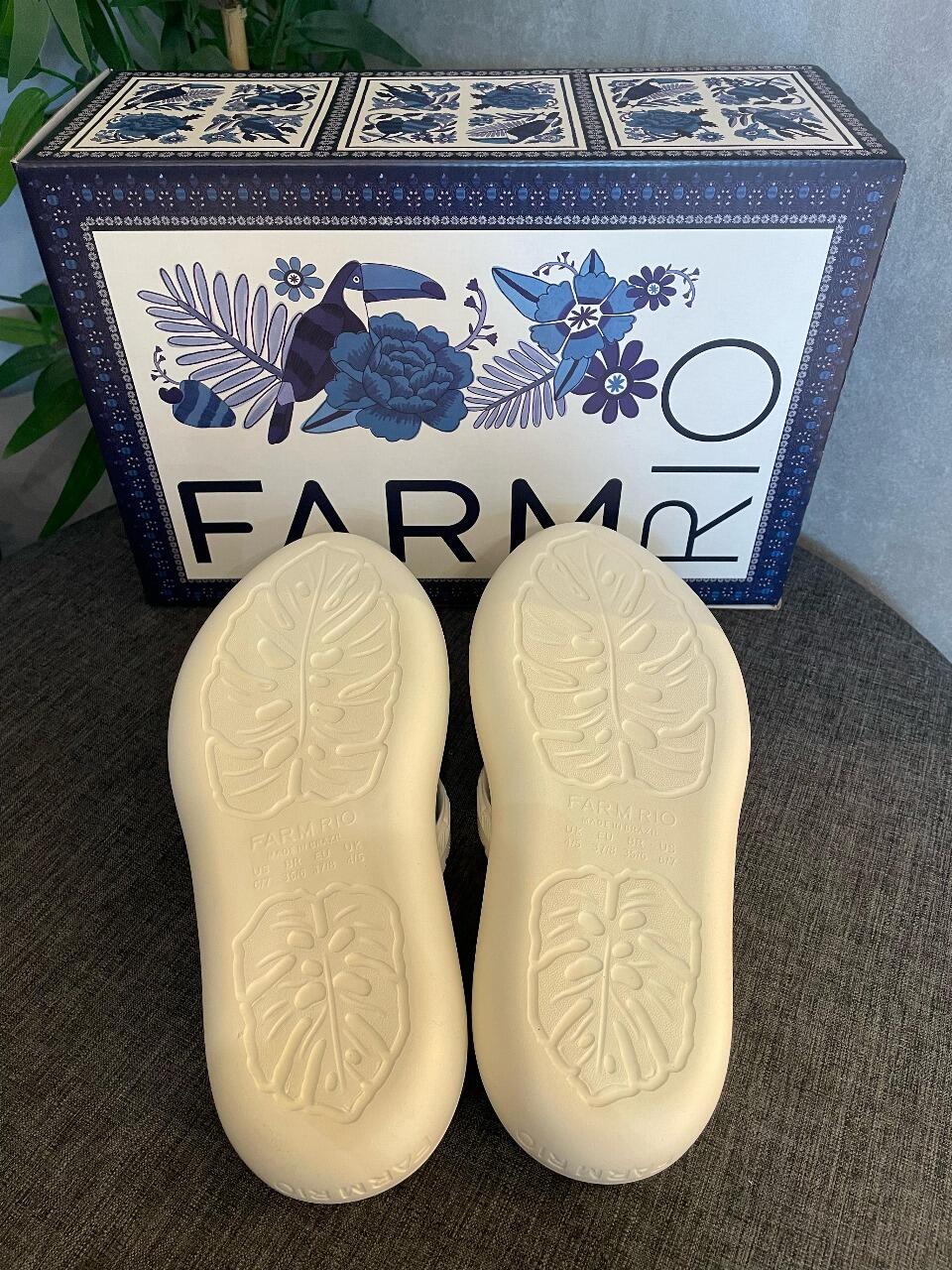 Comprar Chinelo Canoa Xilo Tropical Apé Farm - Ouseup Moda