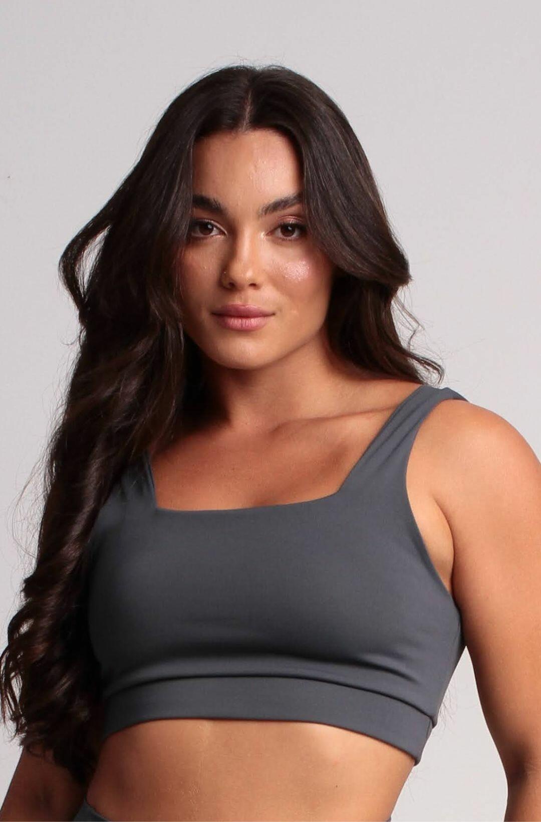 Comprar Top Bella Deep Grey - a partir de R$104,40