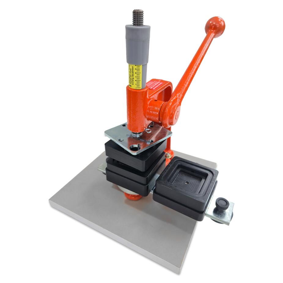 MÁQUINA DE BOTTON SEMIAUTOMATICA QUADRADO 50X50MM C/ IMÃ - a partir de ...