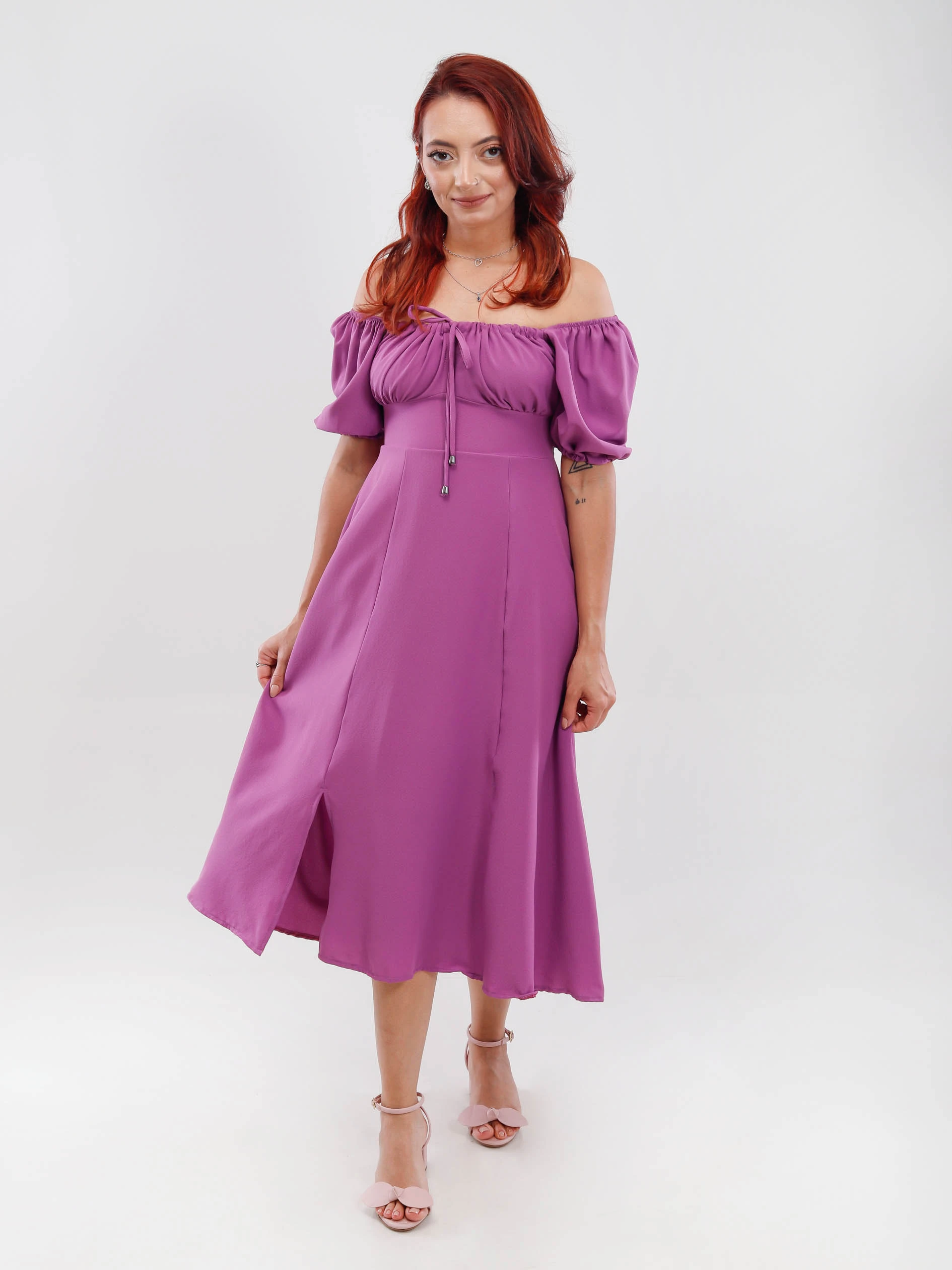 Vestido Midi com Lastex na Cintura e Fenda Lateral Lafiore