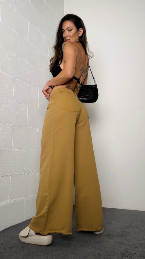 Mustard Wide Leg Pants Outfits (35 ideas & outfits)