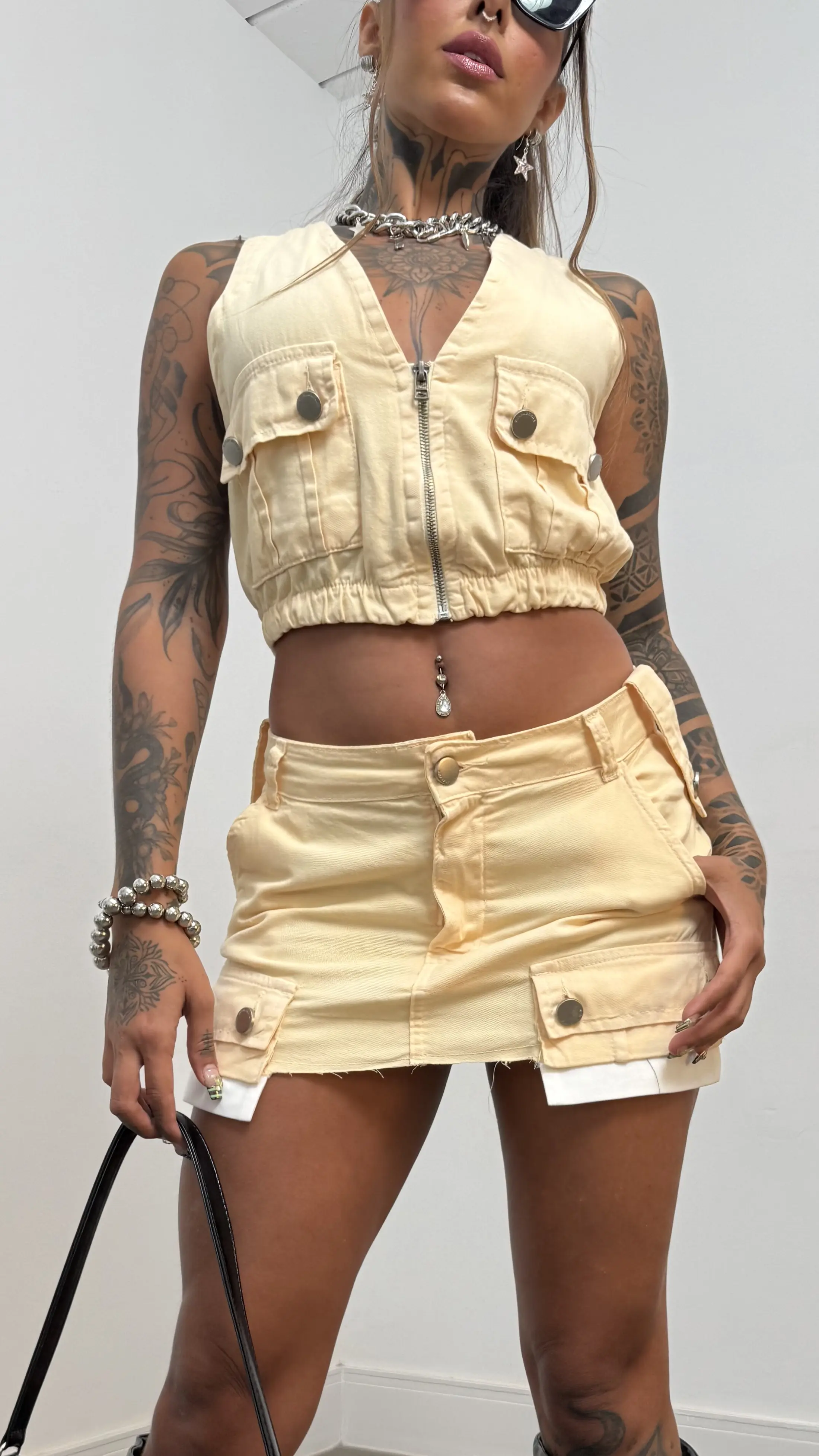 Comprar Colete Cropped Nômade - a partir de R$113,96
