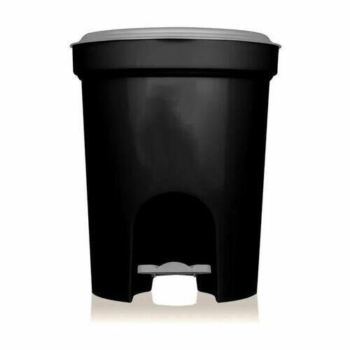 Lixeira Plástica com Pedal 6,6 Litros Preta - Sanremo