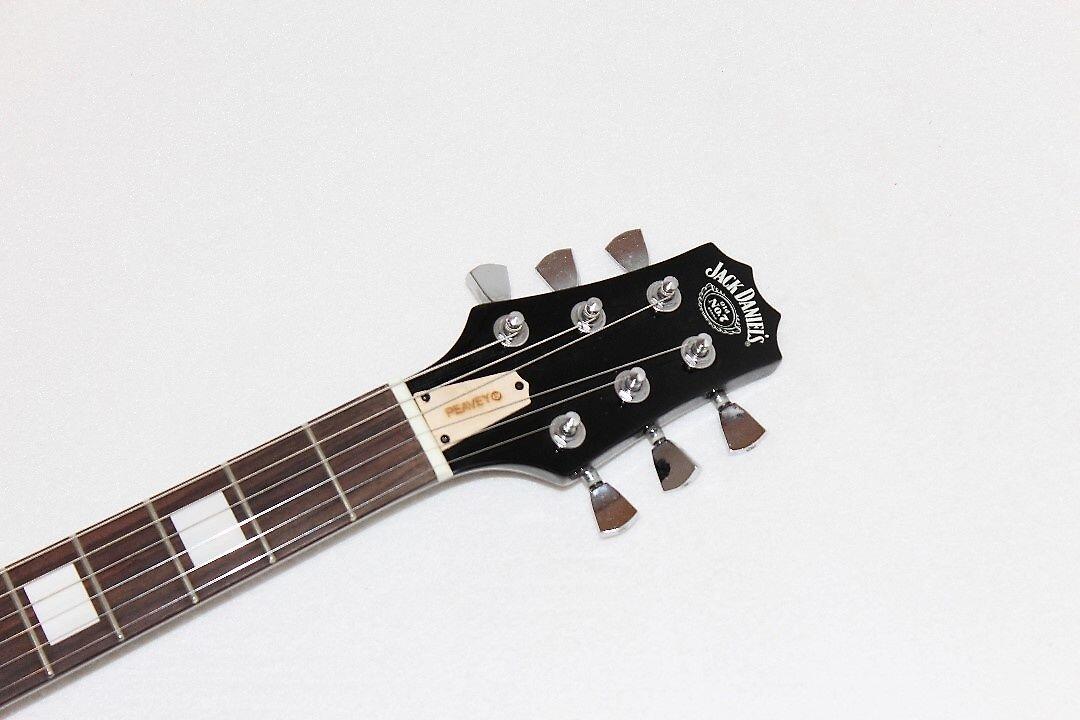 Guitarra Elétrica Jack Daniels Peavey - R$10.595,00