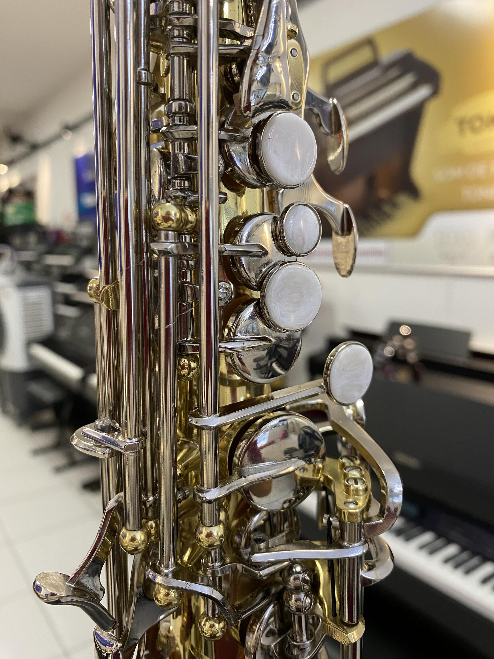 Saxofone Soprano Tokai TSS-200LN | Qualidade e Performance - a