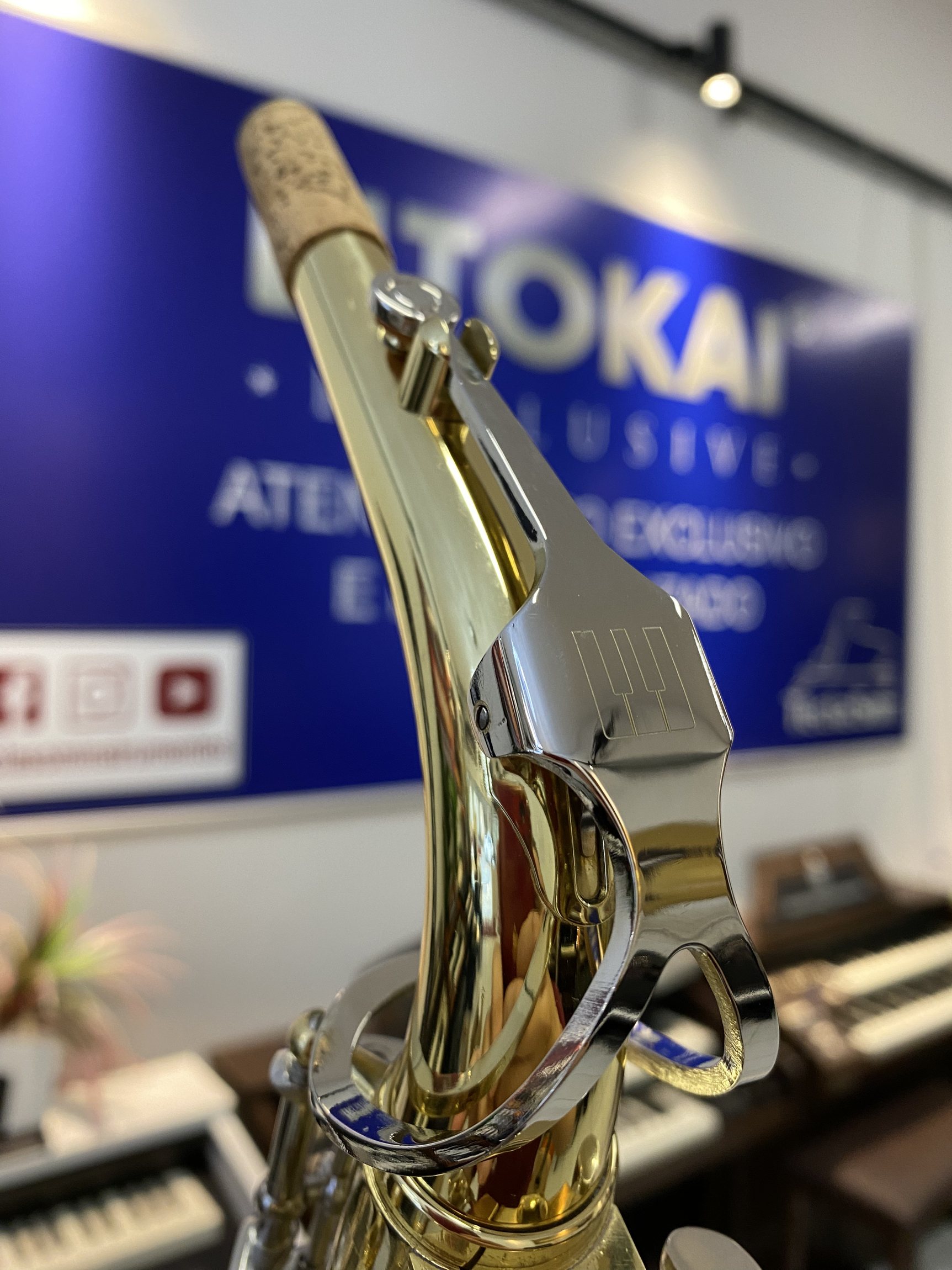 ロッド G-TEC XrosSensitive XSC-74 RT SABATO Teclado Mecânico Gamer USB Trust RGB Cinza GXT 877 Scarr - Teclado