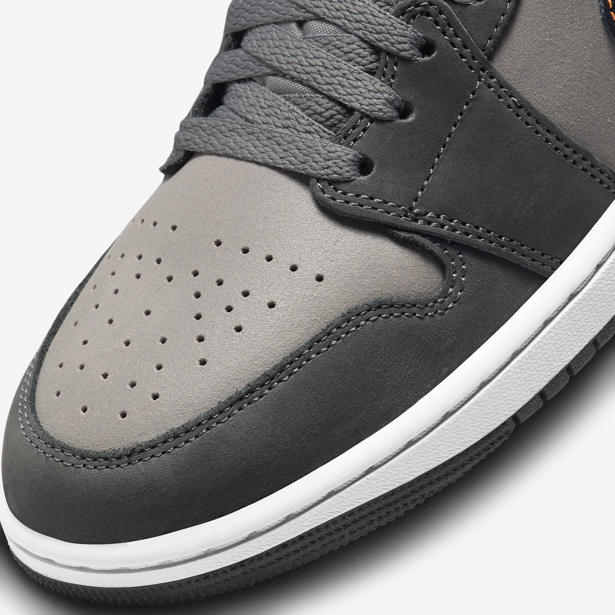NIKE Air Jordan 1 Mid スニーカー25cm Tênis Air Jordan 1 Mid - Cinza e Preto