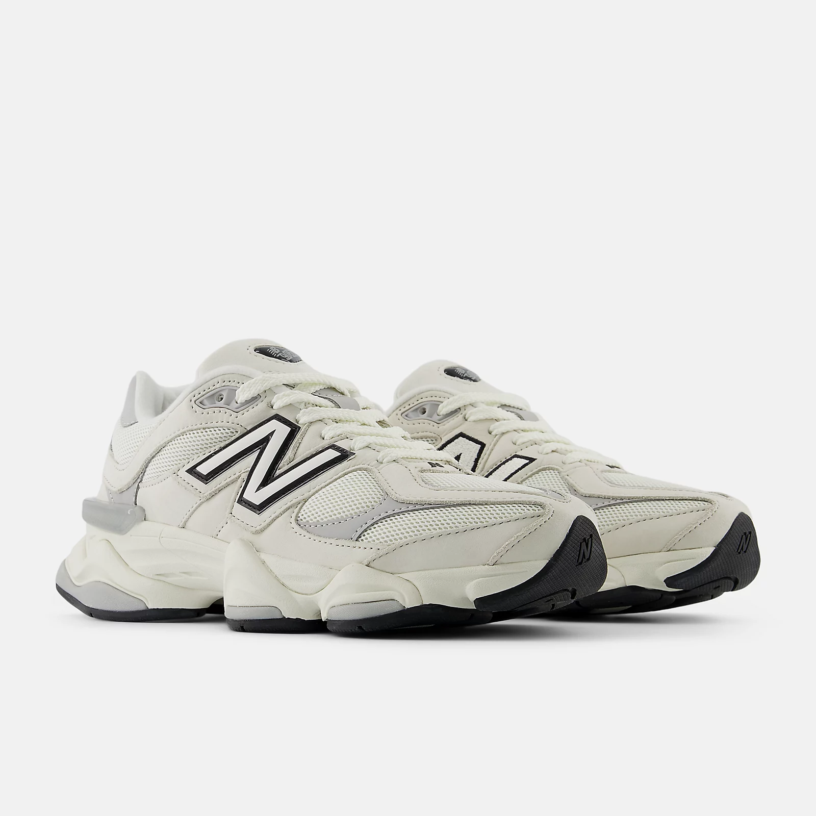 Tênis New Balance 9060 Sea Salt Raincloud - Branco