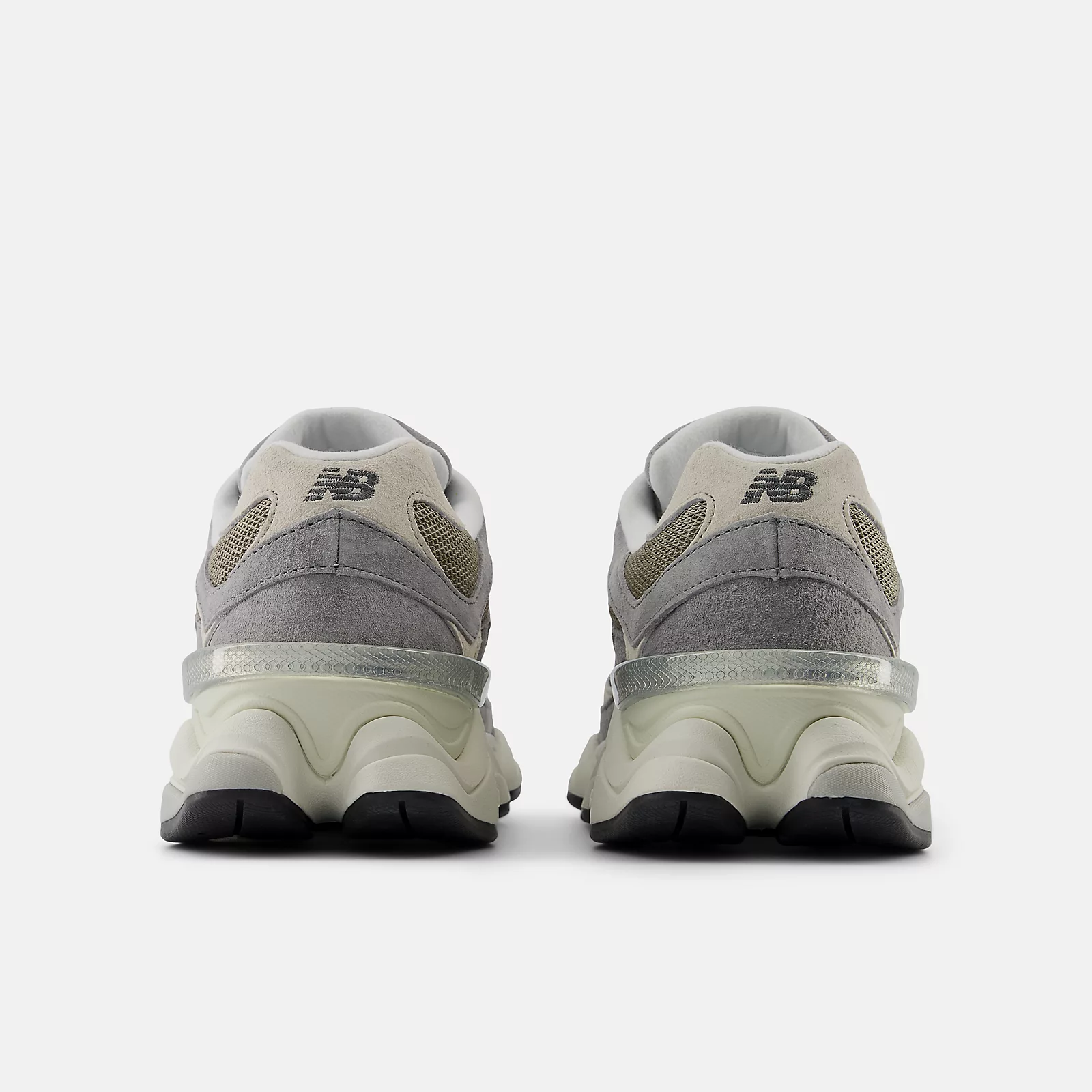 Tênis New Balance 9060 - Cinza