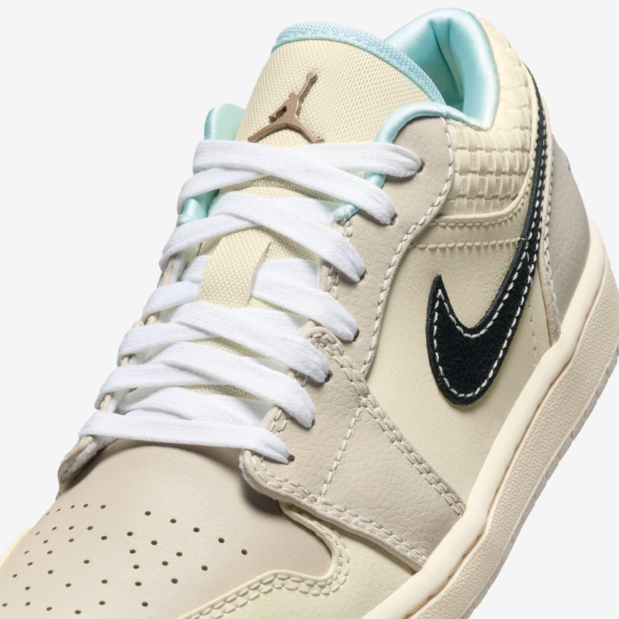Tênis Air Jordan 1 Low SE - Bege