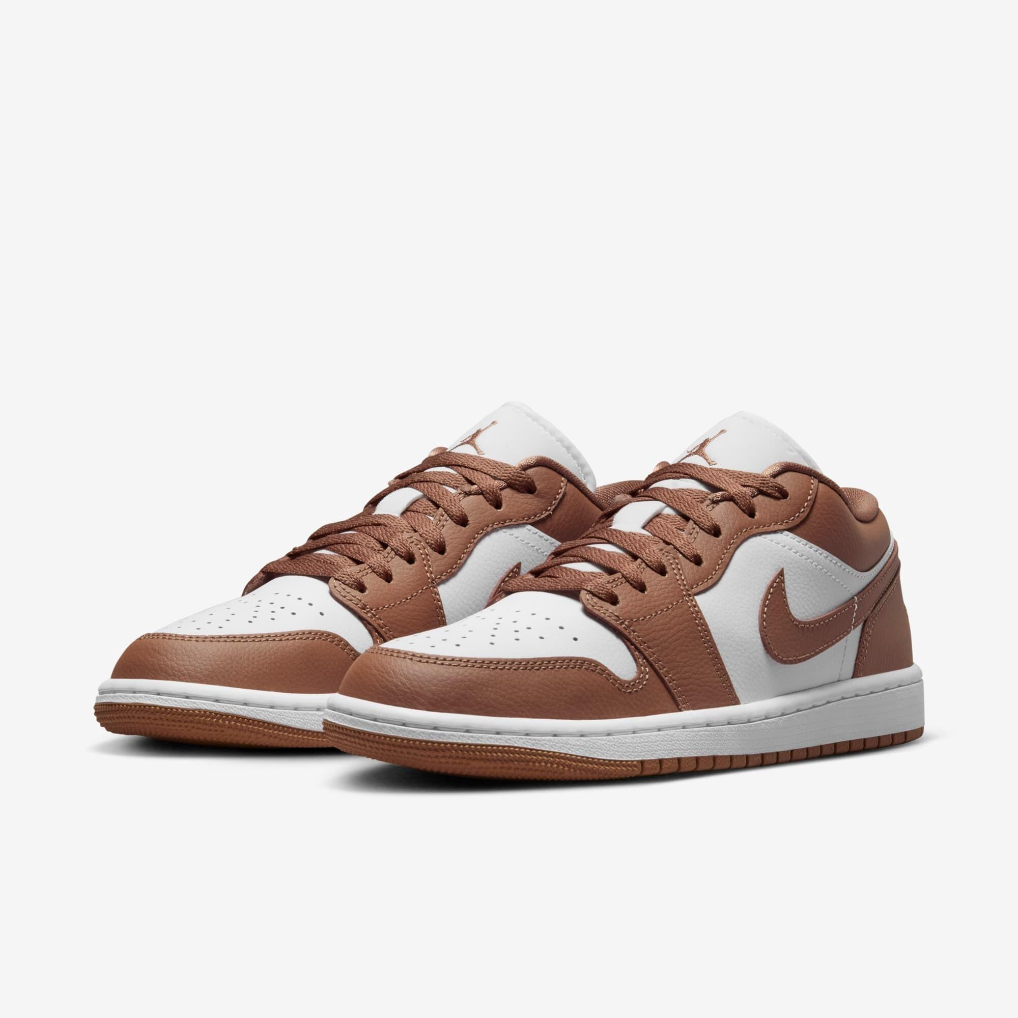 Tênis Nike Air Jordan 1 Low - Marrom