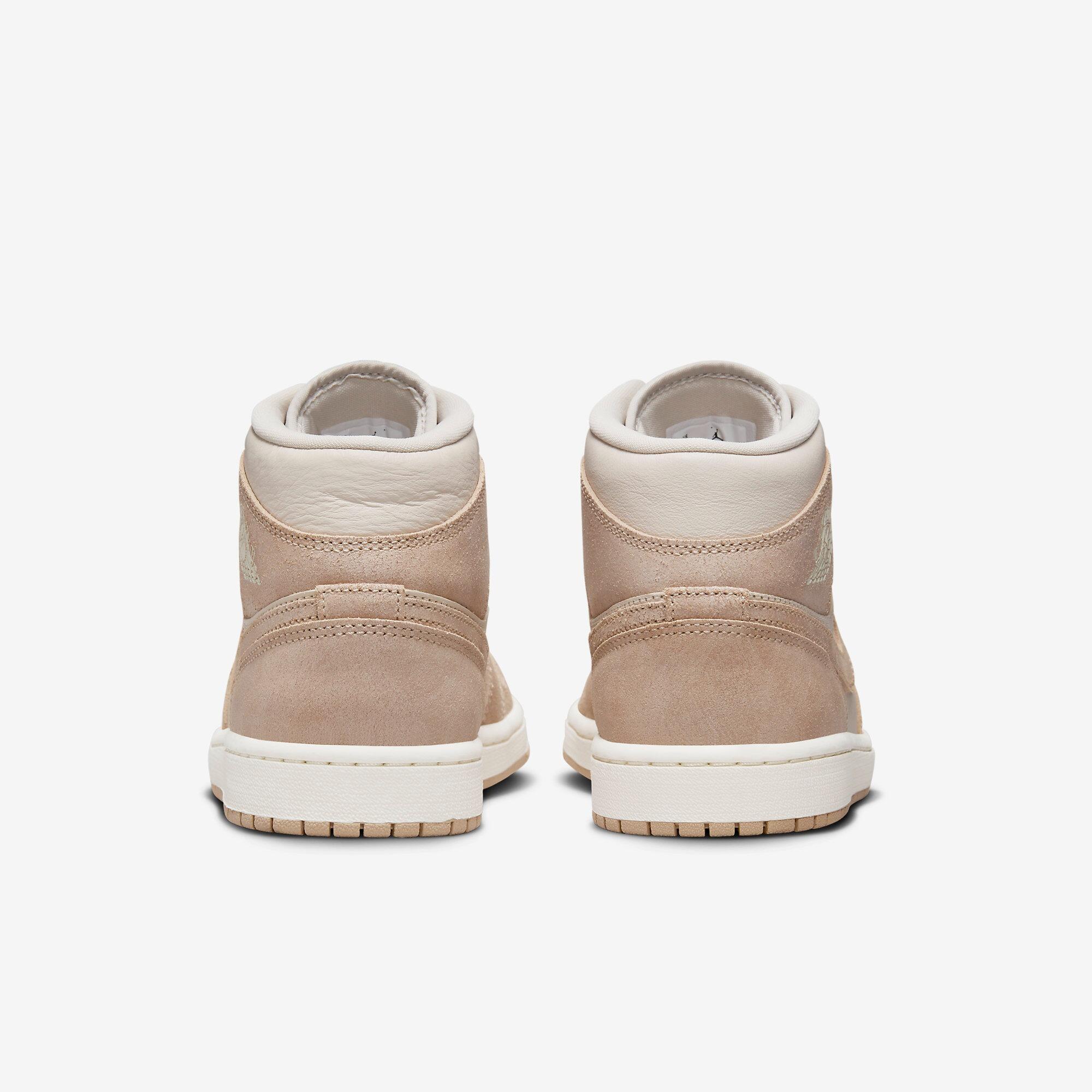 Tênis Air Jordan 1 Mid SE - Legend Light Brown