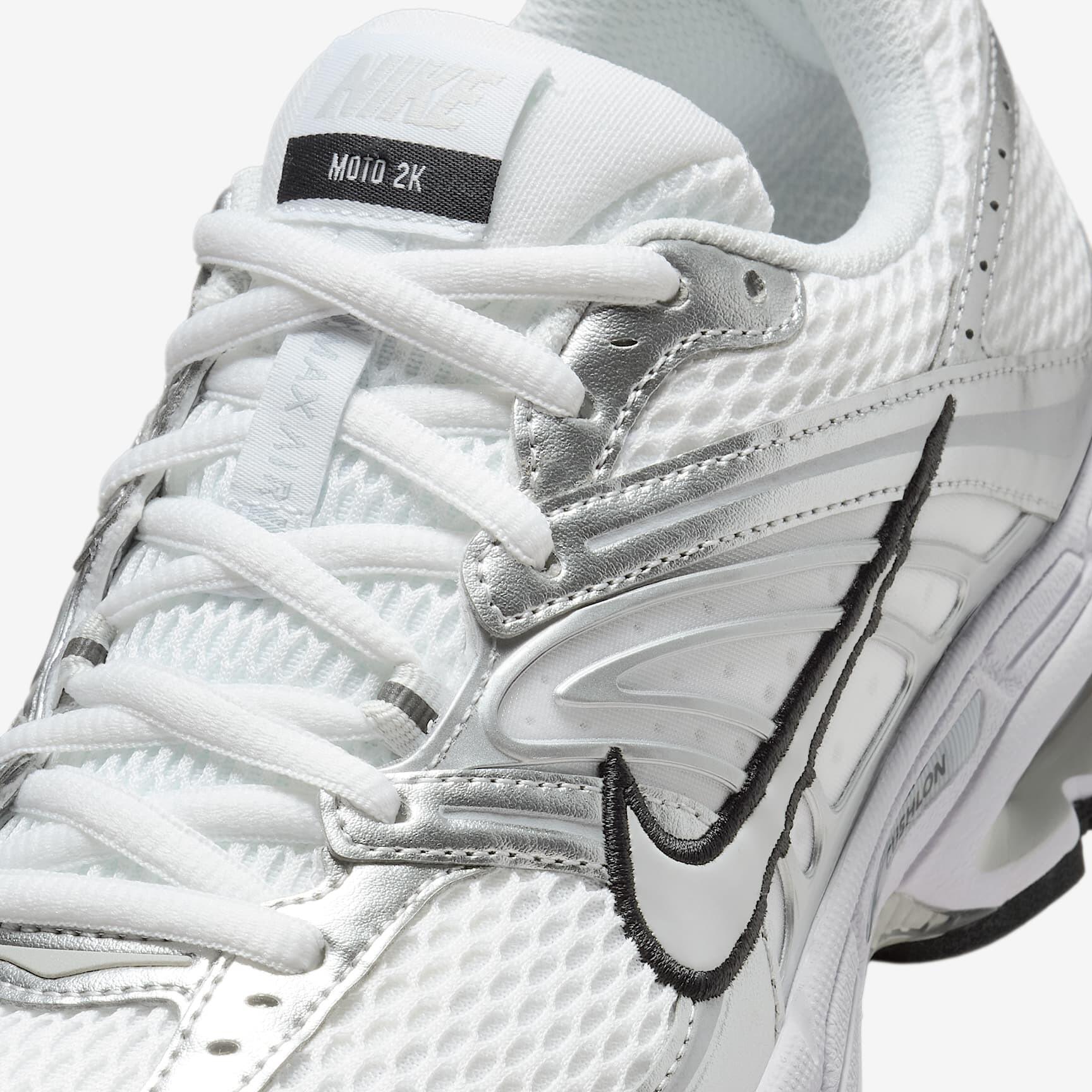 Tênis Nike Air Max Moto 2K - Branco