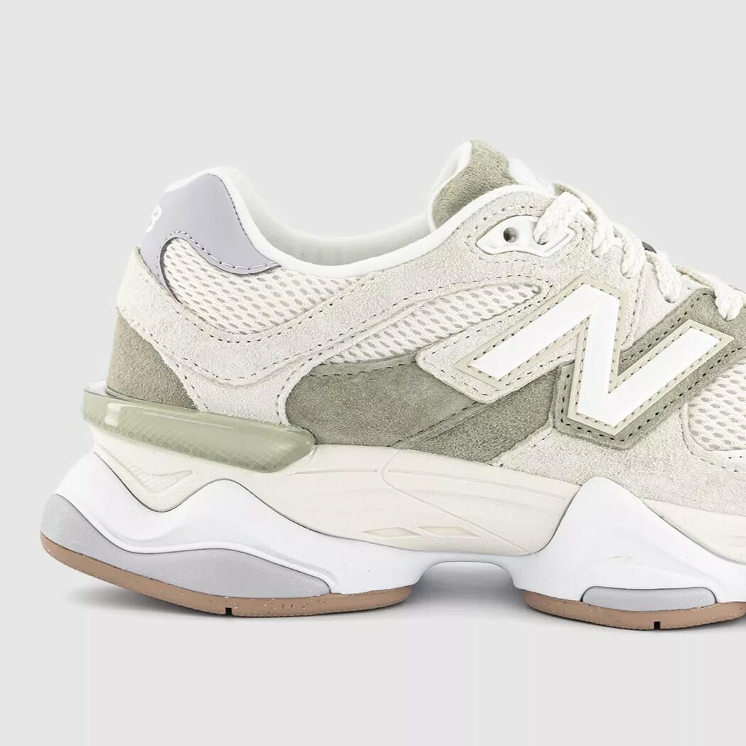 Tênis New Balance 9060 - Verde
