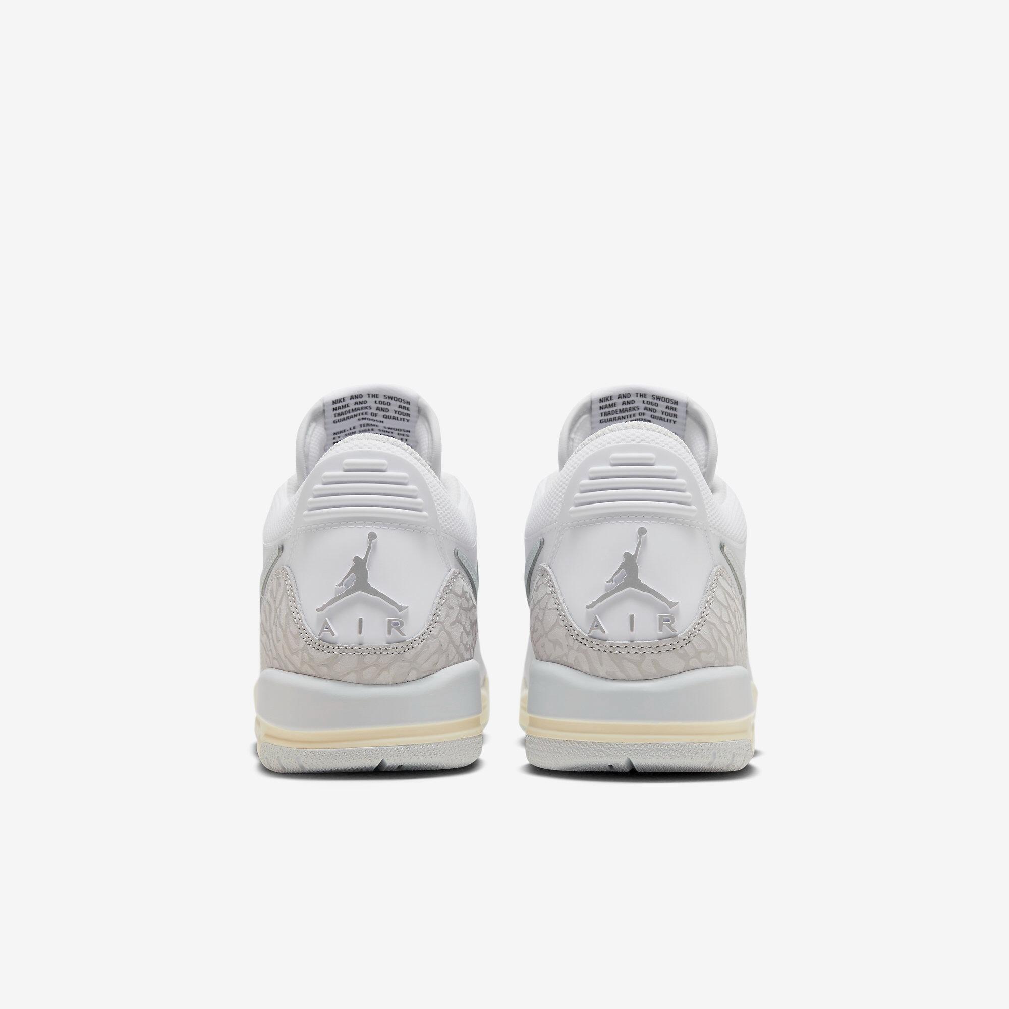 【箱付未使用】AIR JORDAN LEGACY 312 LOW Paris Tenis Air Jordan Legacy 312 Low Masculino | Tenis e na Artwalk