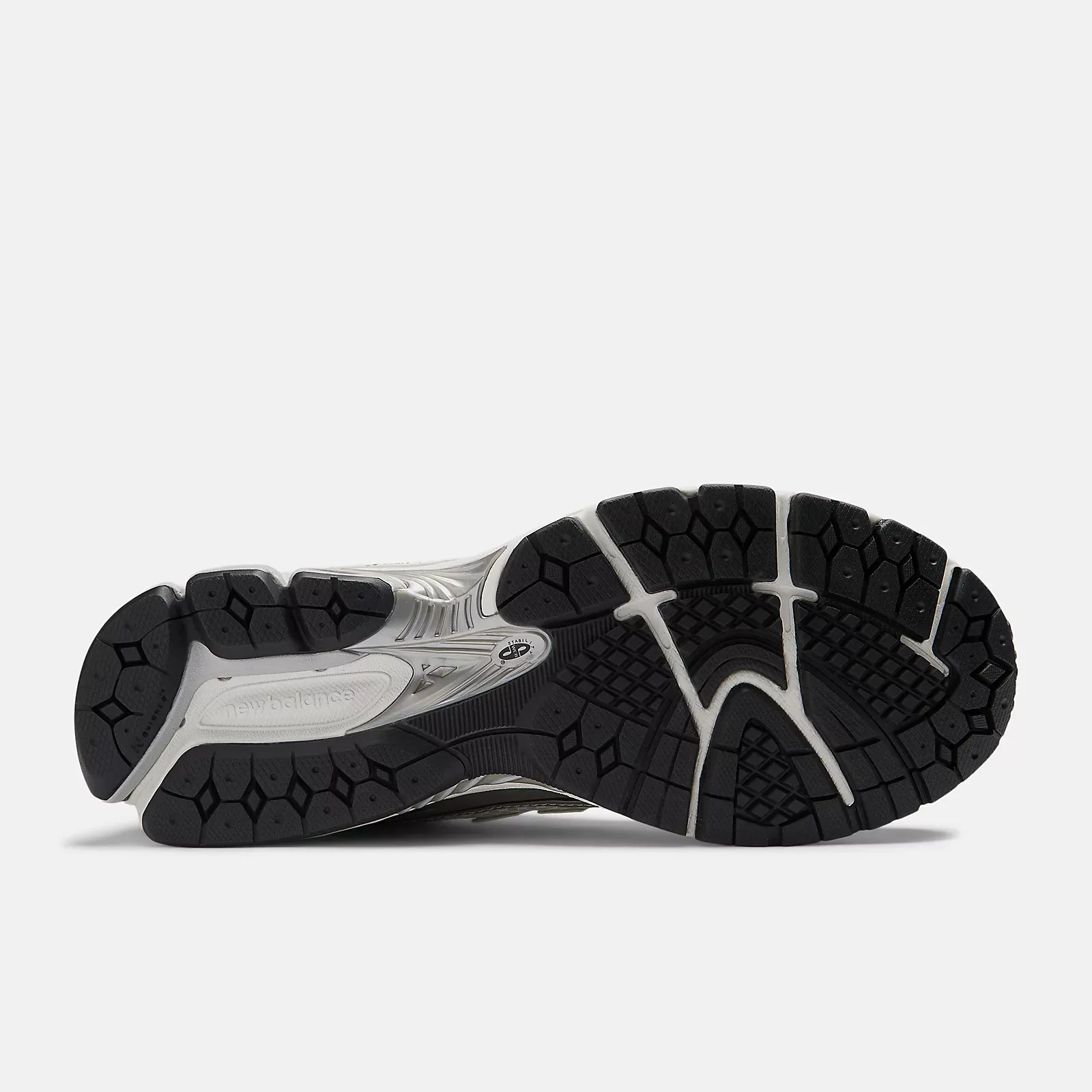 Tênis New Balance 1906R - Branco Cinza e Preto M1906RER
