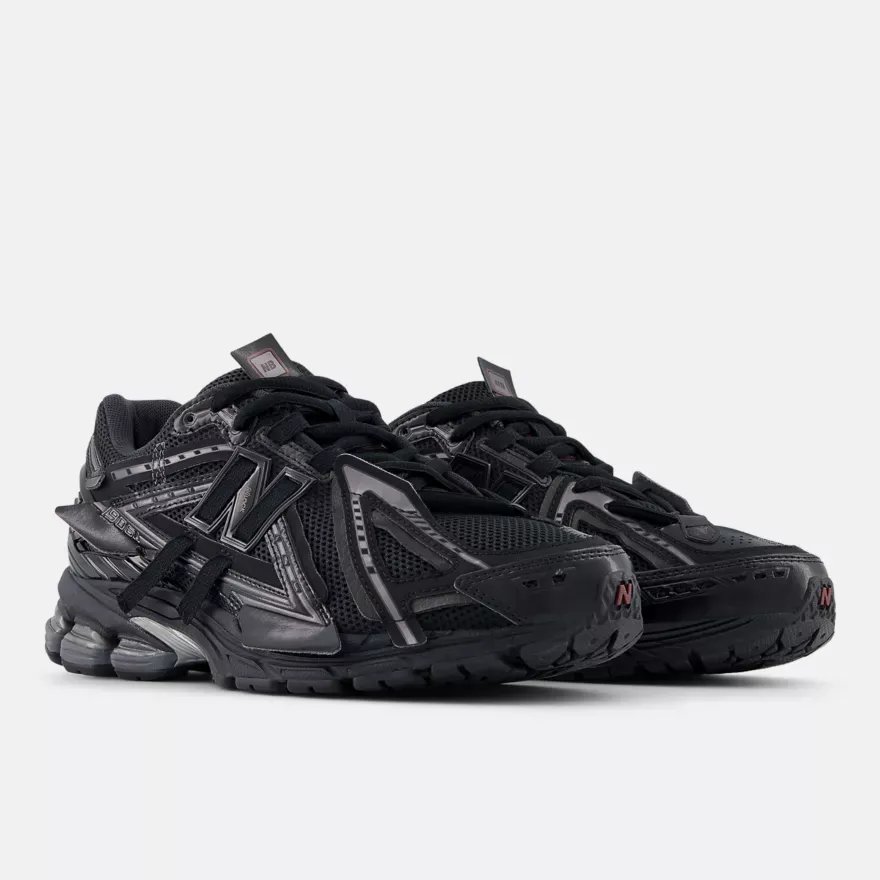 Tênis New Balance 1906A - Preto M1906AF