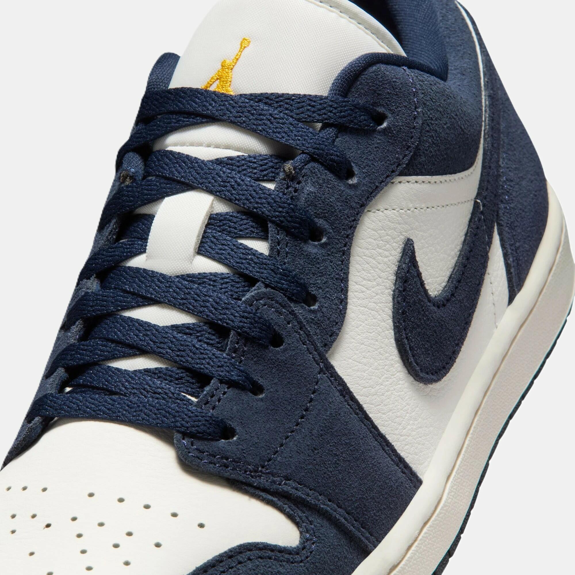 Tênis Air Jordan 1 Low SE Obsidian Suede - Azul IO7448-400