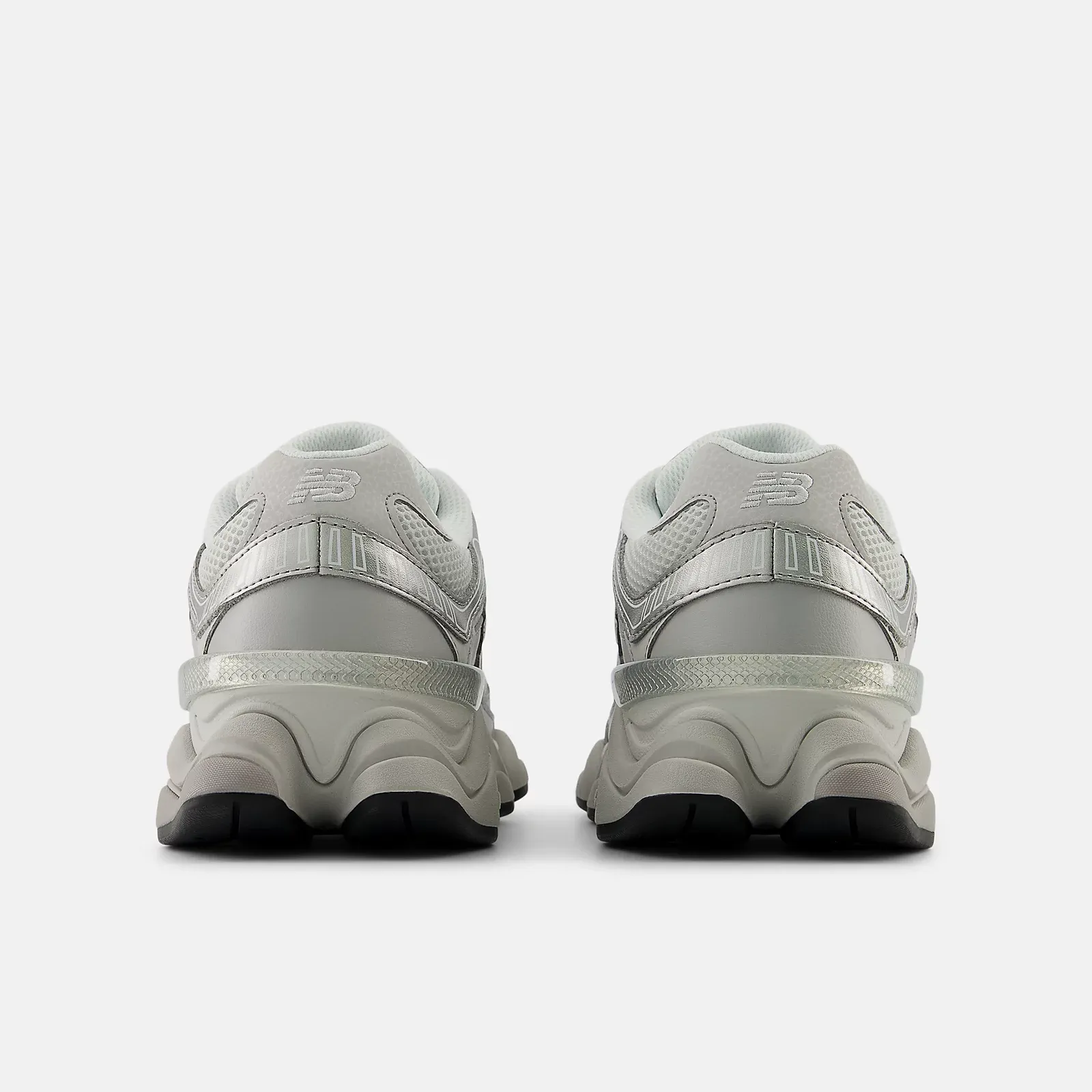 Tênis New Balance 9060 Raincloud Truffle Salt - Cinza U90606MU