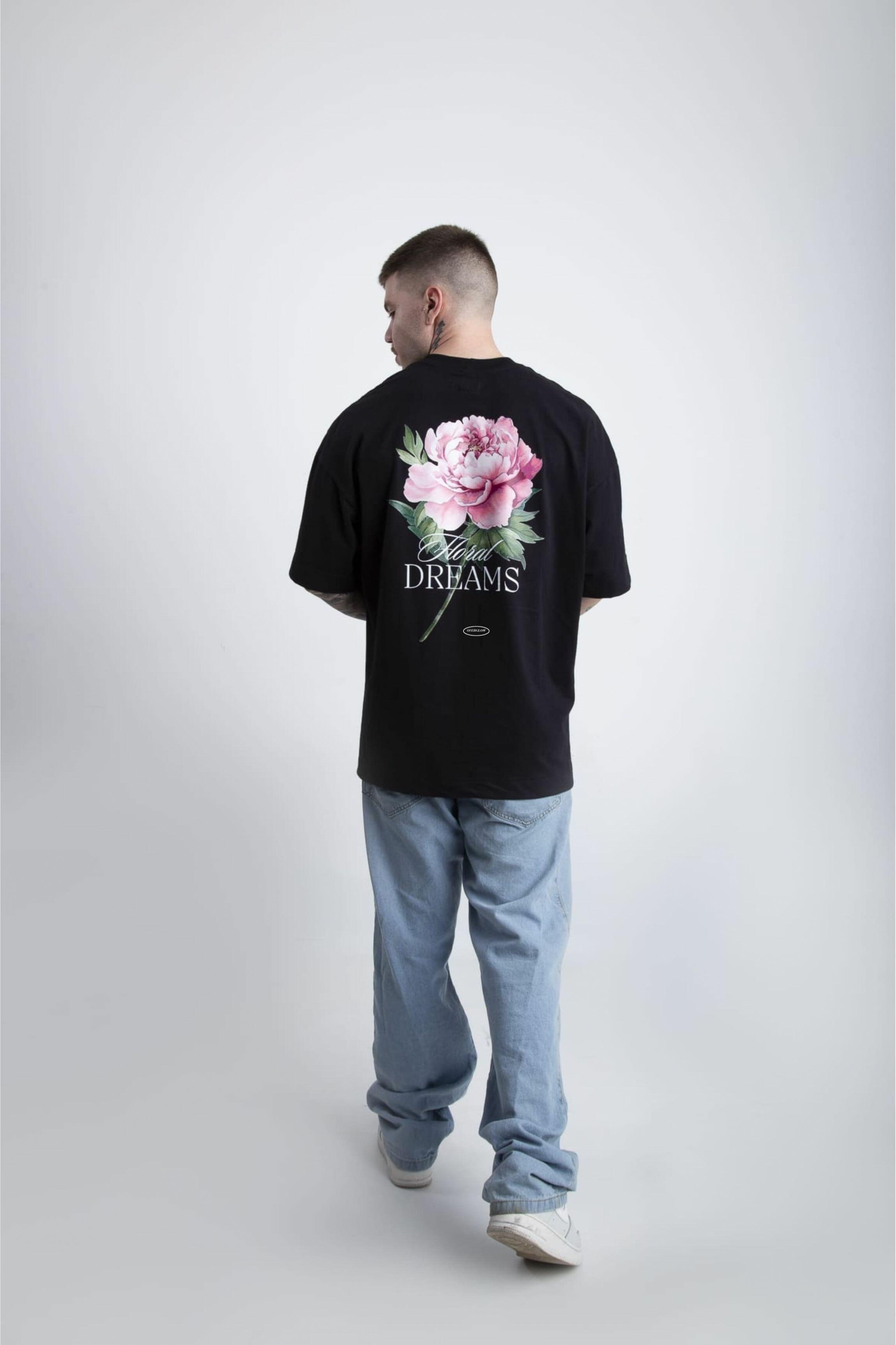 *完成*flower✿様オーダー Comprar Camiseta Oversized Floral Dreams - a partir de R$126,00