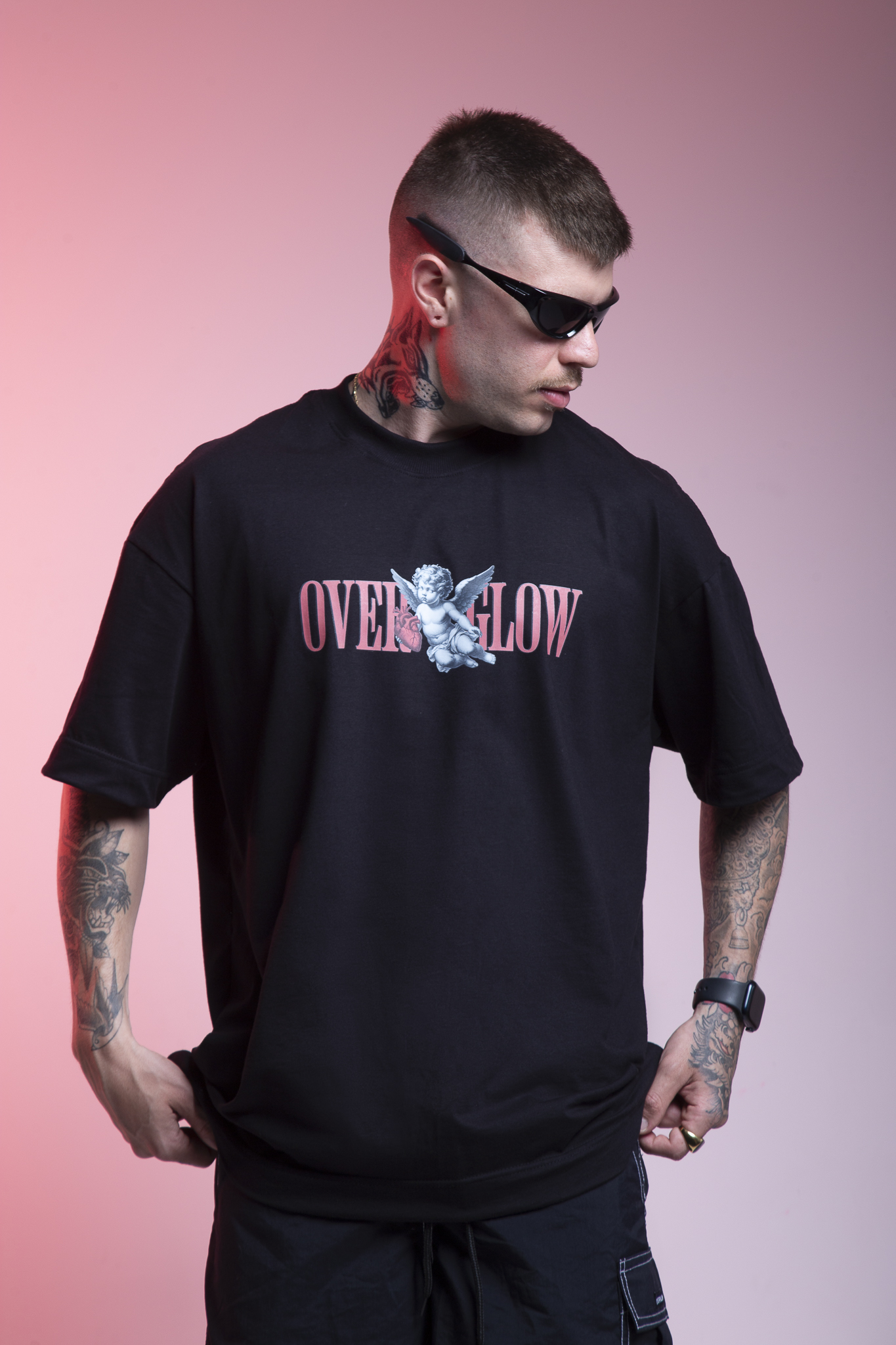 Comprar Camiseta Oversized Angel Preta