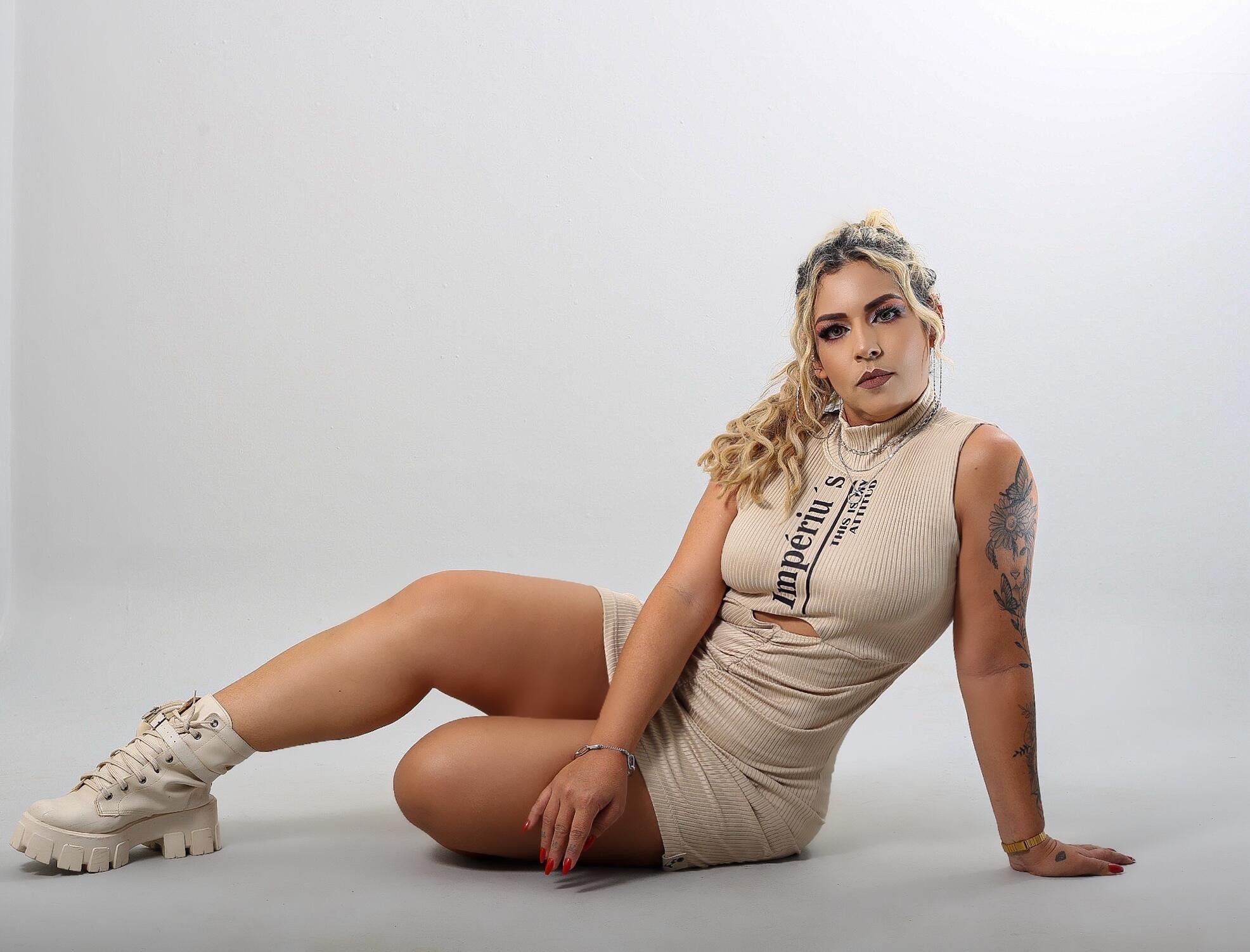 Delphine Cabestro Novio Gasa Vestidos Cortos Champán Tallas Grandes main image 1