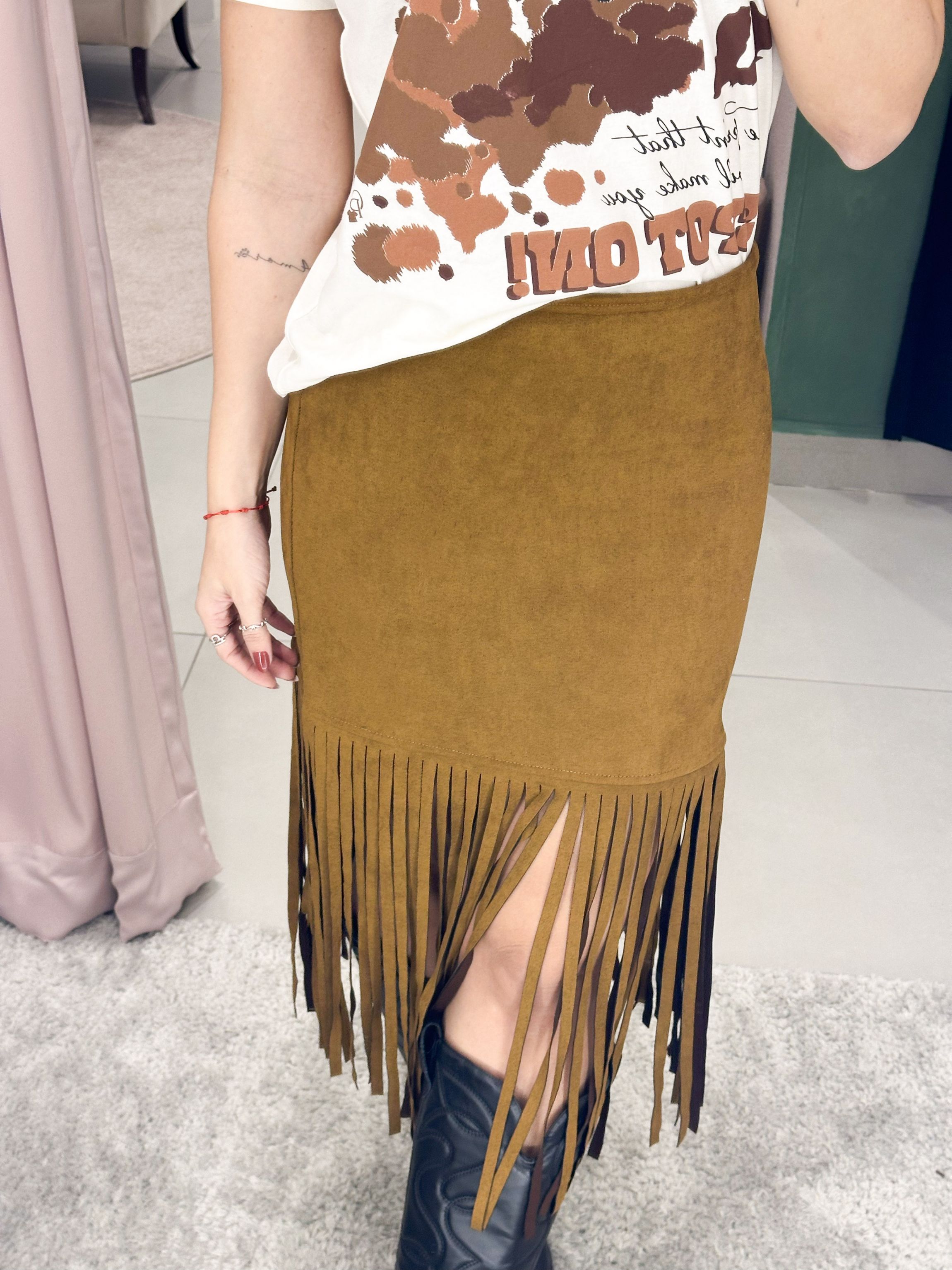 Comprar Saia Midi Camurça Franjas Raylee ZAT Store