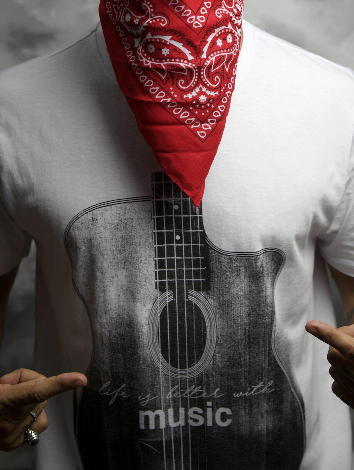 CAMISETA SPOTIFY VIOLÃO