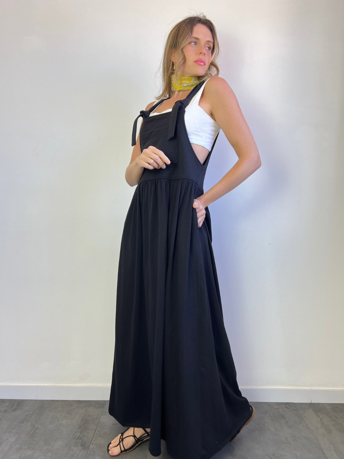 Vestido Jardineira - Main Image