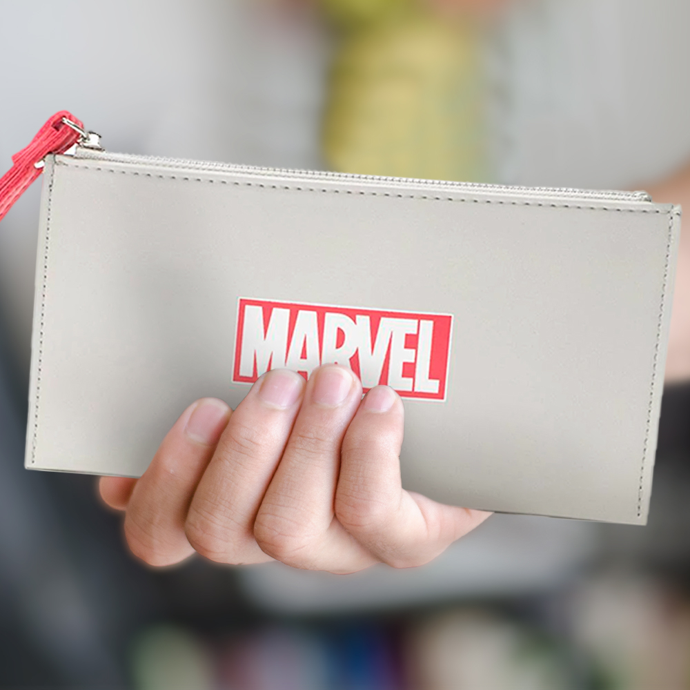 Comprar Bolsa de Mão Marvel Cinza - a partir de R$28,49 - MINISO