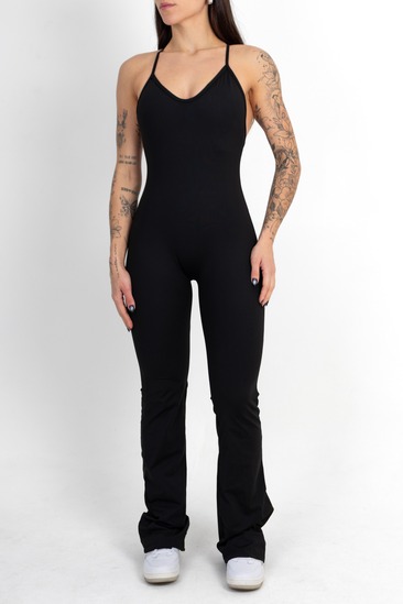 Macacão Flare Preto - foto 1