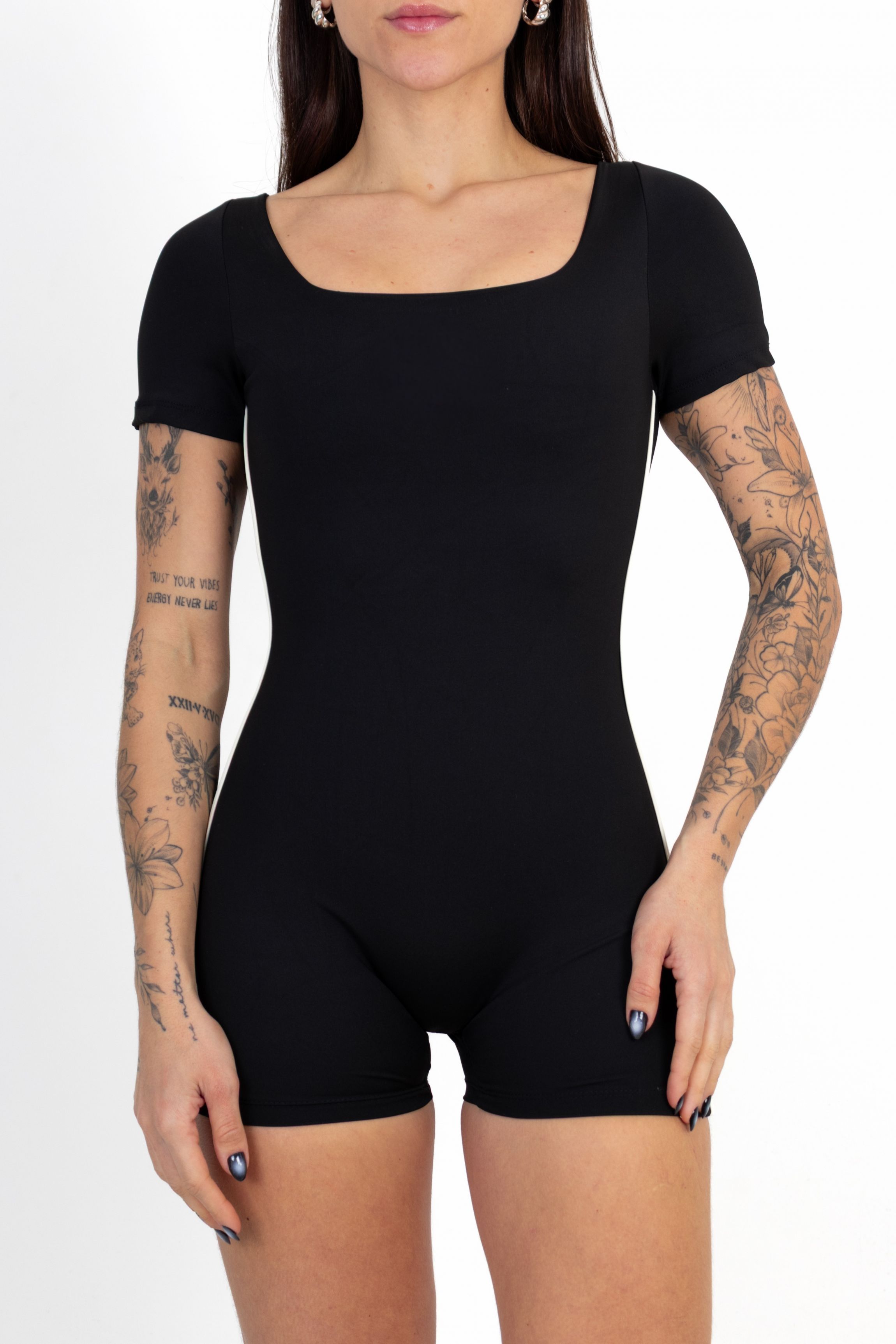 Macaquinho Ease Preto c/ Off - foto 1