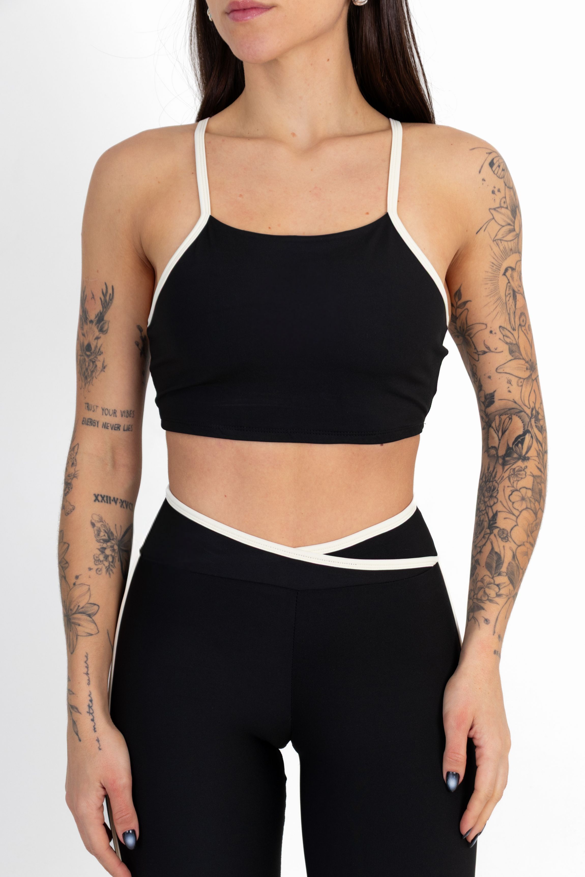 Top Cross Preto c/ Off - foto 1