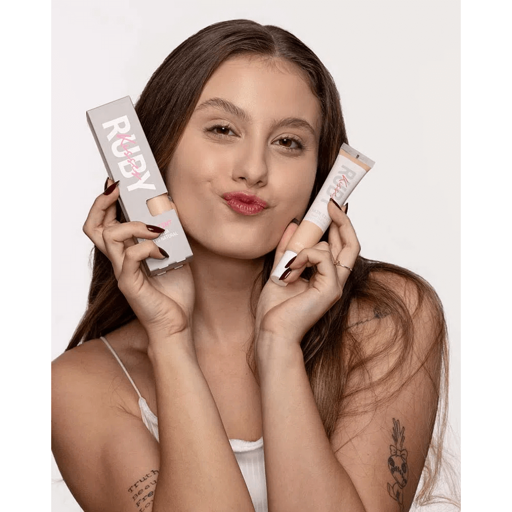 Base Fluida Skin Tint Efeito Natural - Ruby Kisses