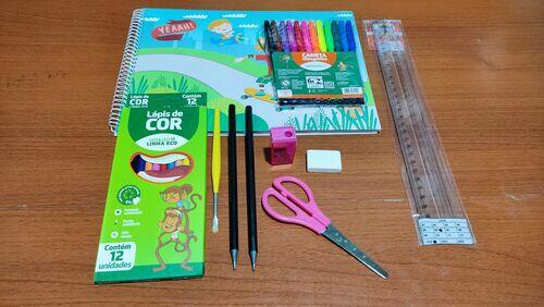 Kit Escolar Ensino Fundamental 20 Itens + Brindes (1º ao 4º Ano)