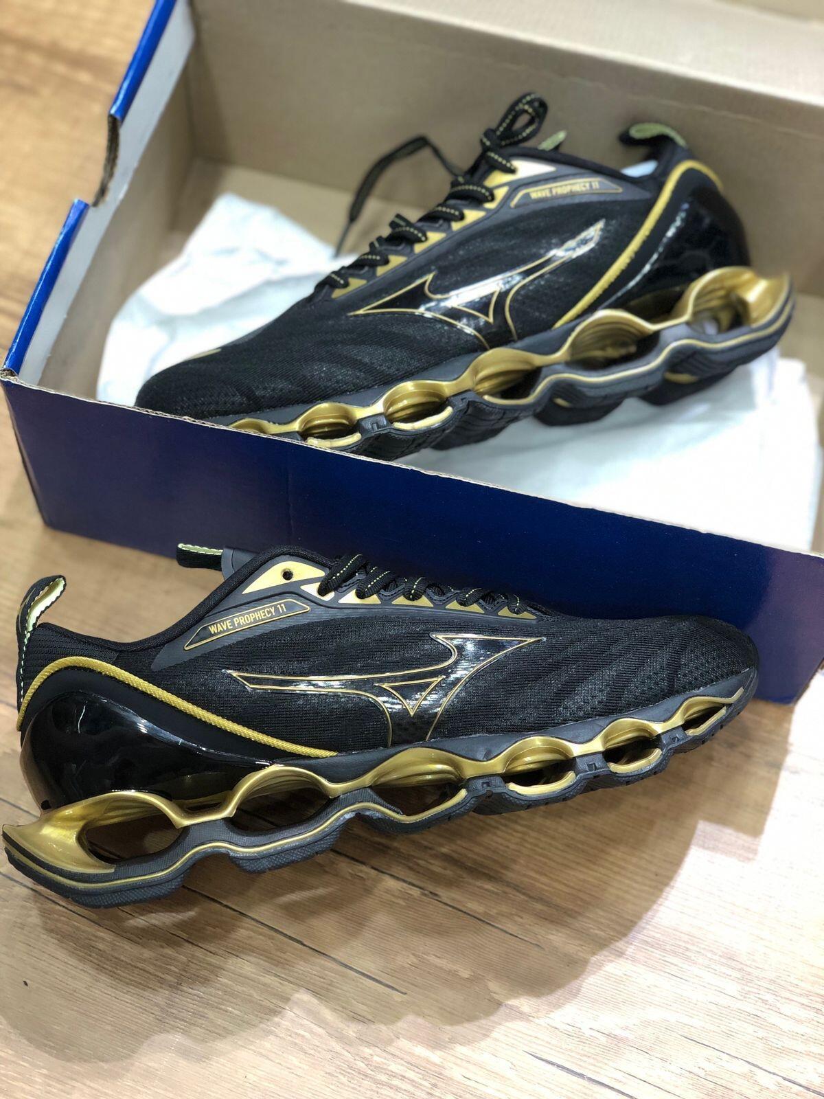 Mizuno Wave Prophecy 11 ブラック/ゴールド Mizuno Men's Running