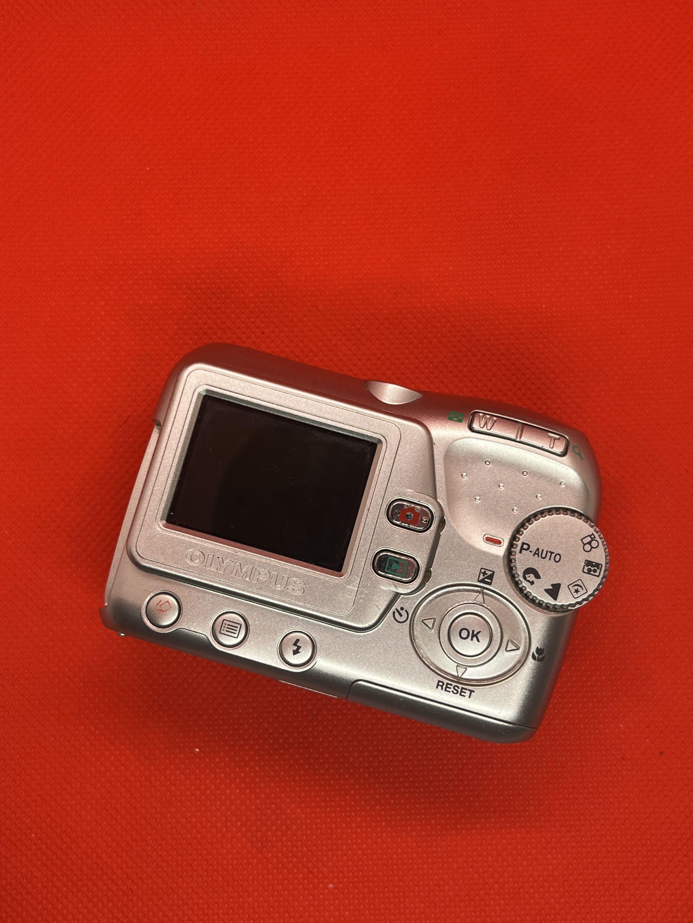 極美品！動作品OLYMPUS FE-100 xdカード付き Comprar Olympus FE-100