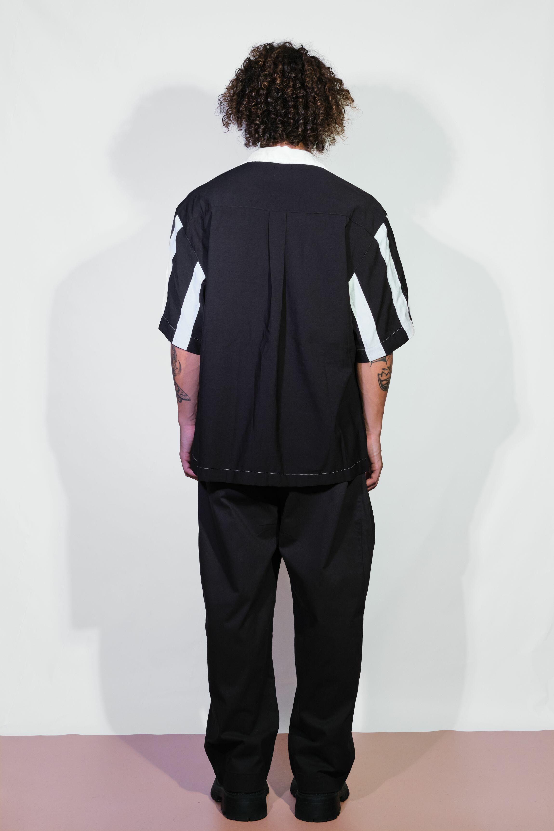Comprar Gola Polo JP - Preto e Off White - a partir de R$463,60