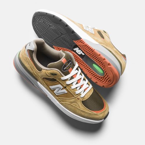 Comprar Tênis Numeric 933 Andrew Reynolds Marrom New Balance