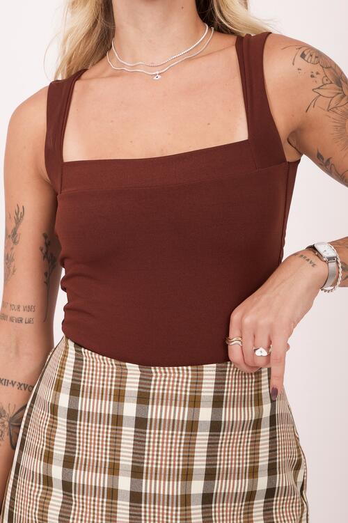 Comprar BODY DOMINIQUE - MARROM - R$59,90 - USE ELIZAH