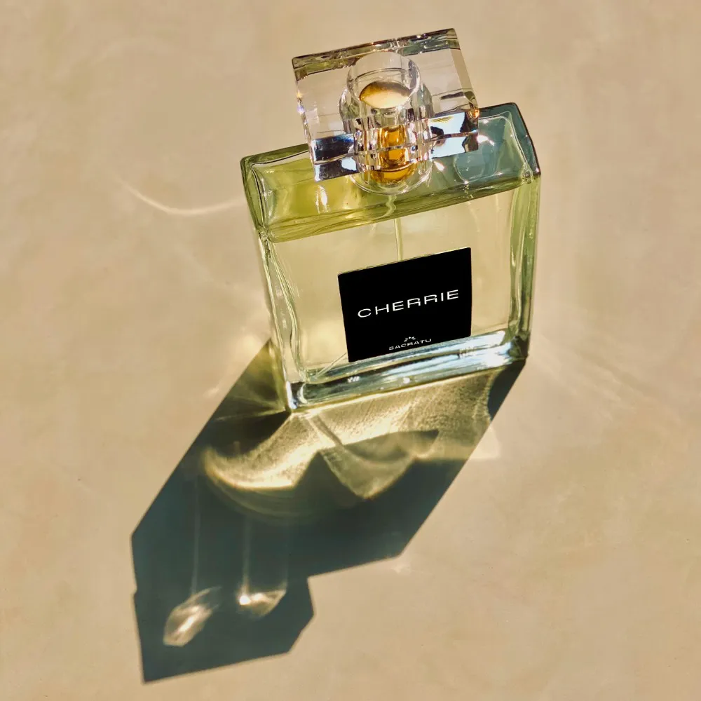 Perfume CHERRIE 100 ml - a partir de R$218,40