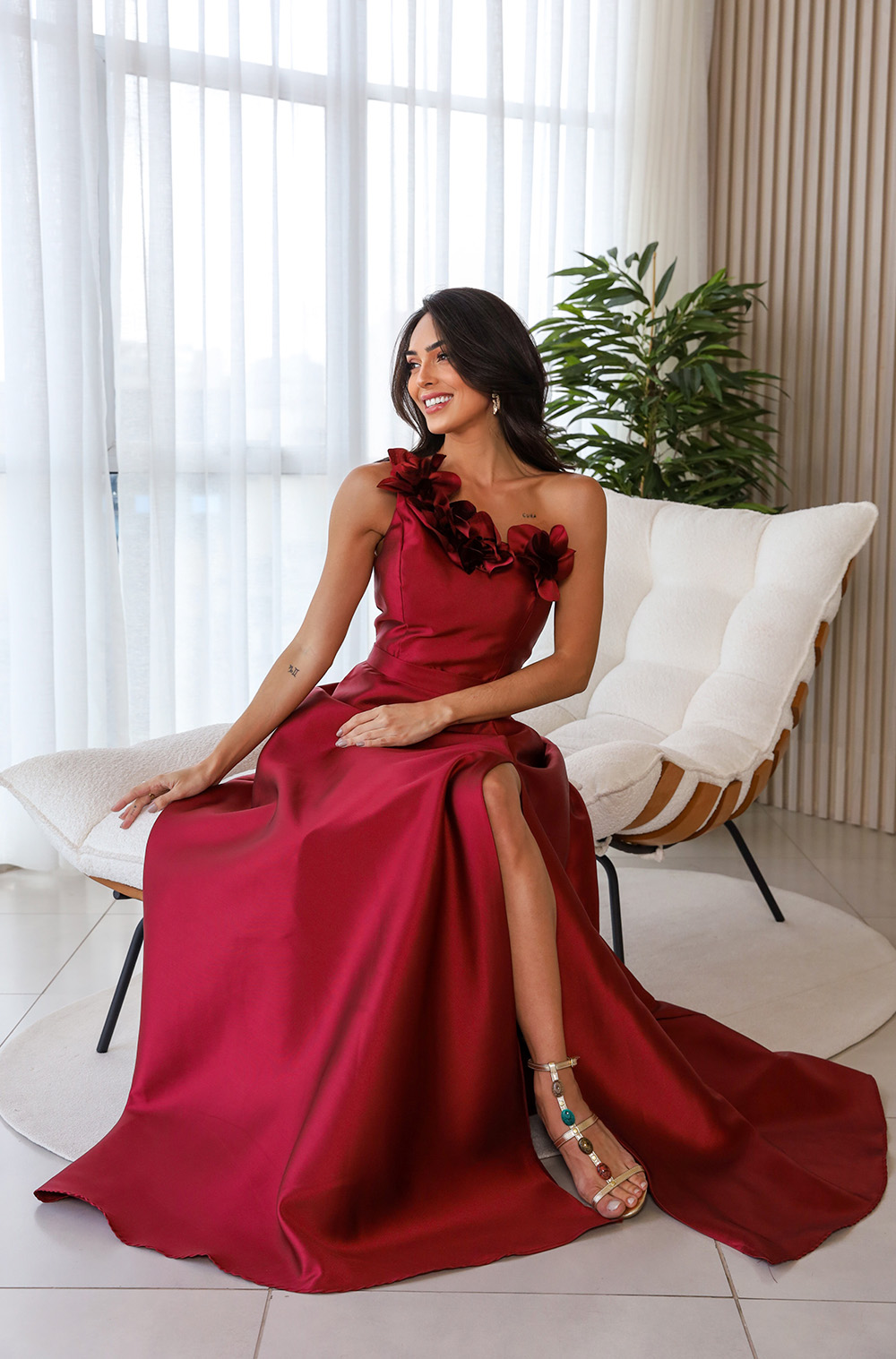 Comprar Vestido de Festa em Zibeline com Saia Evasê e Um Ombro Só