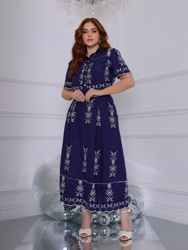 Conjunto Saia Midi e Blusa em Viscose Bordado Azul Dvanelle